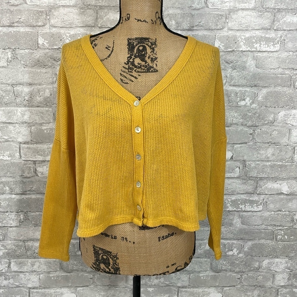 Coco + Jaimeson Button Down Crop Top